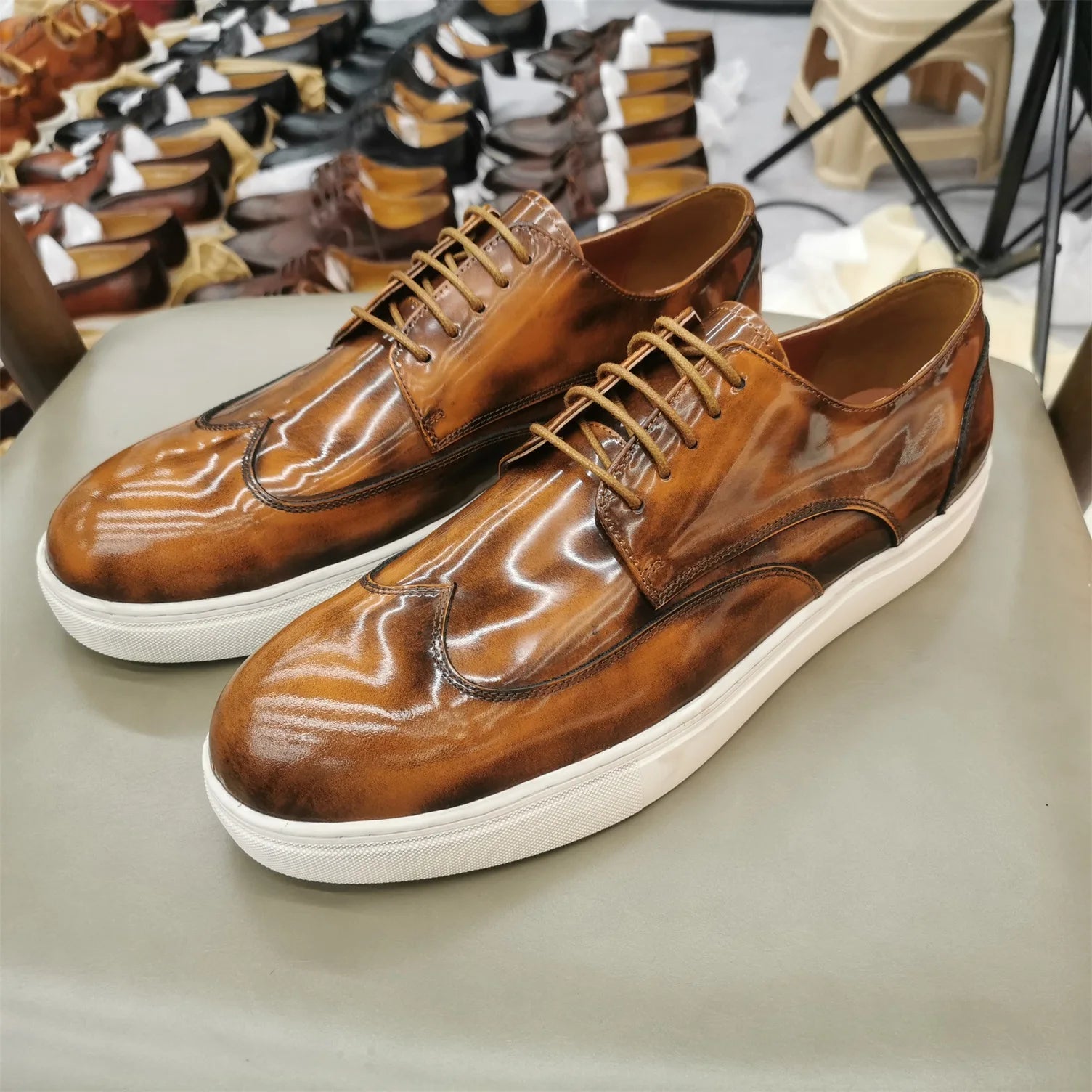 Brown Retro Cowhide Casual Shoes