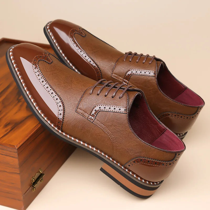 Heritage Signature Wingtip Derby Shoes