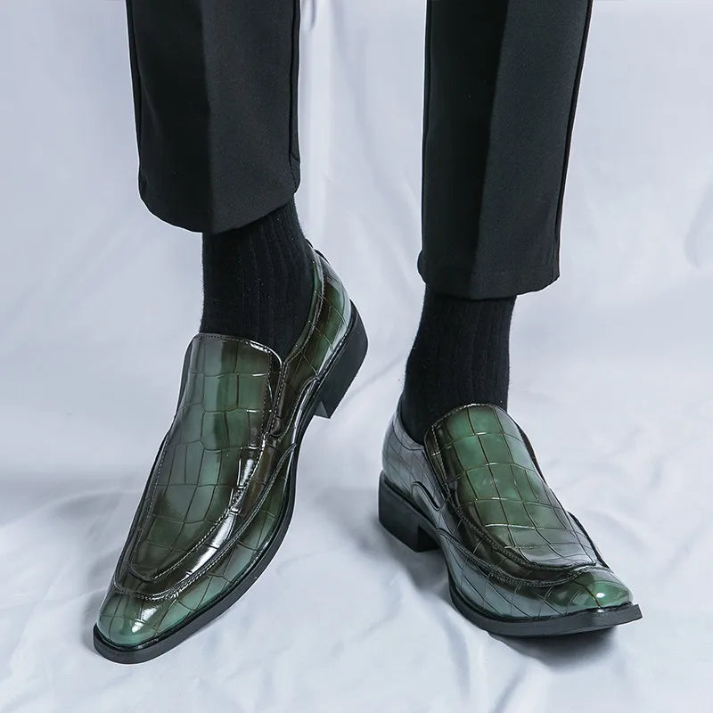 Square-Toe Crocs Skin Pattern Leather Loafers