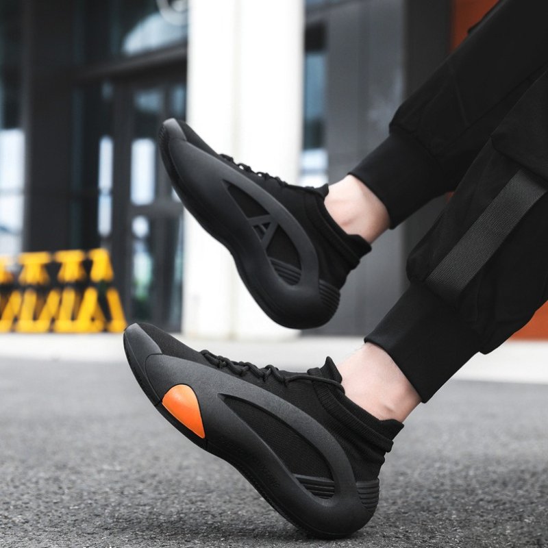 Breathable Slip-On Flat Bottomed Sneakers