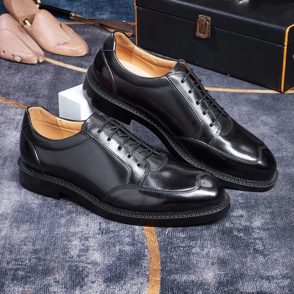 Classic Lace-Up Retro Leather Shoes