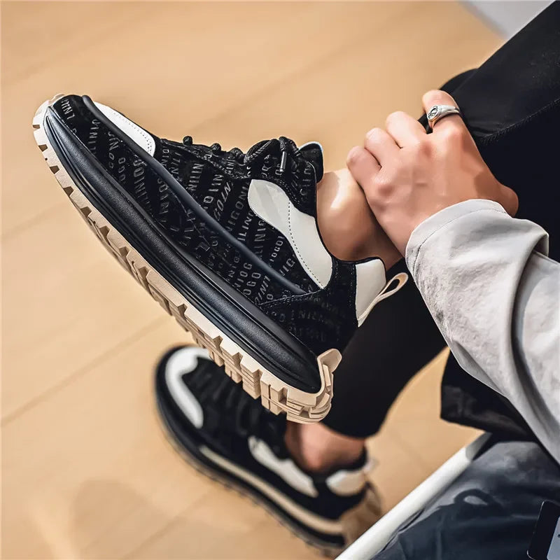 Letter Pattern Thick Bottom Men's Sneakers