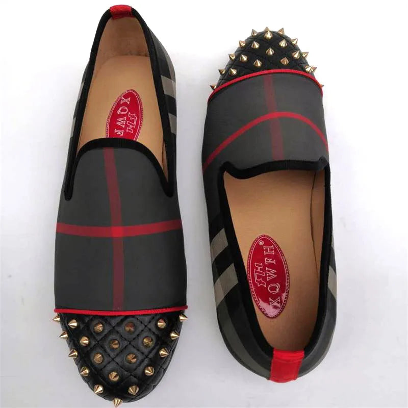 Plaid Pattern Rivet Design Loafers