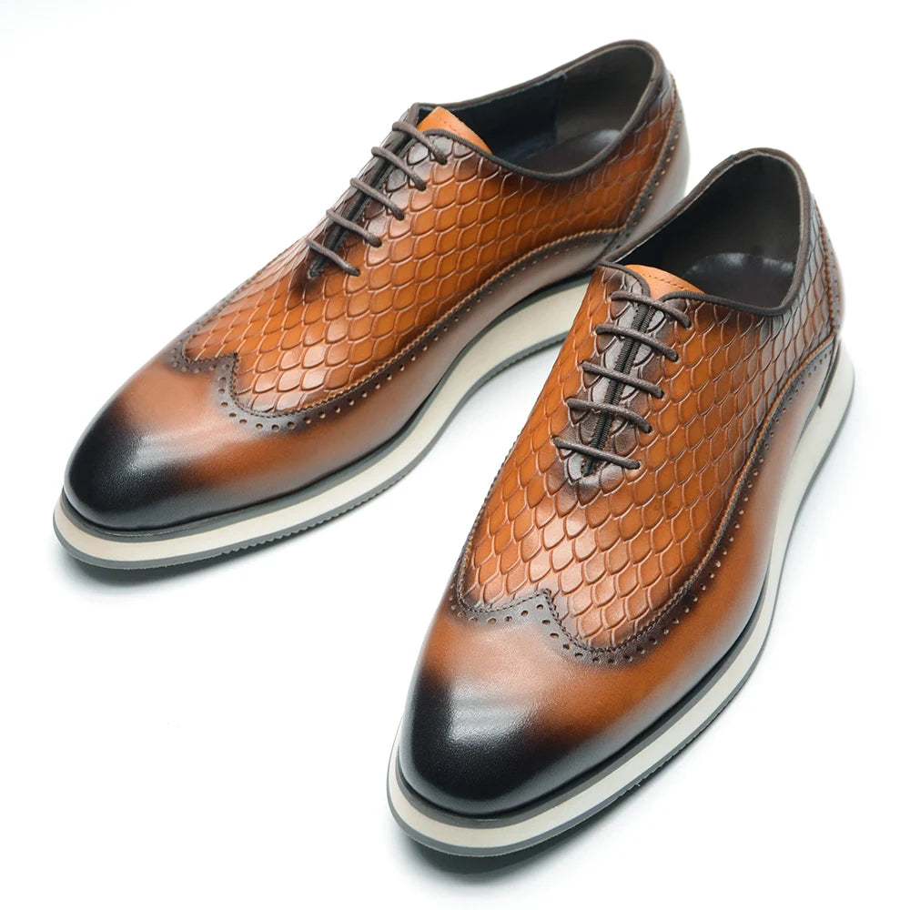 Chiseled Pattern Oxford Shoes