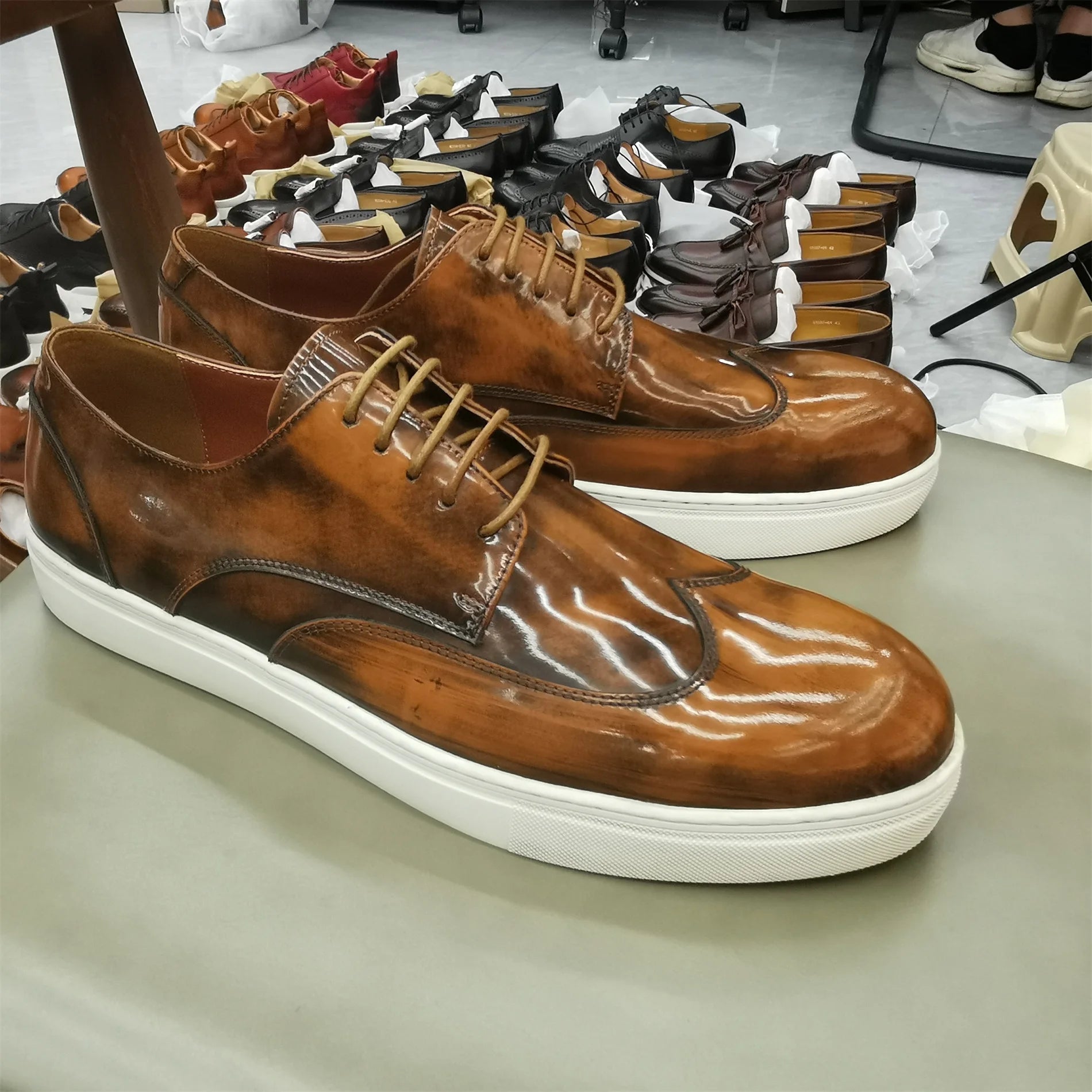 Brown Retro Cowhide Casual Shoes