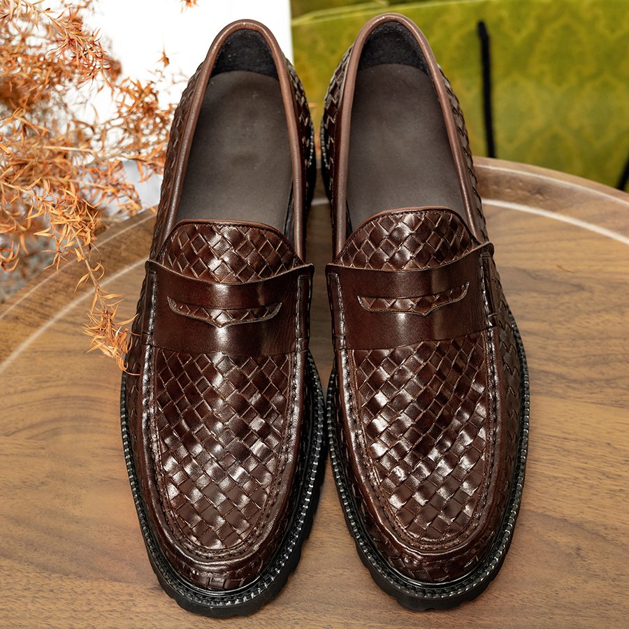 Elegant Woven Leather Slip-Ons Loafers