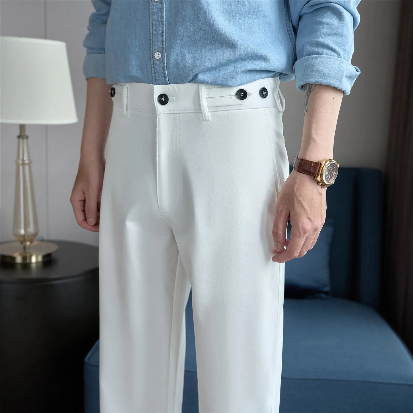 Buttoned Solid Loose-Fit Trousers