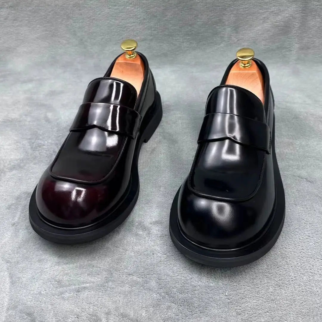Solid Shiny Leather Round Toe Loafers