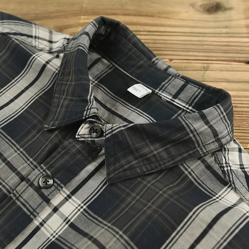 Plaid Pattern Two Pockets Cotton Shirt