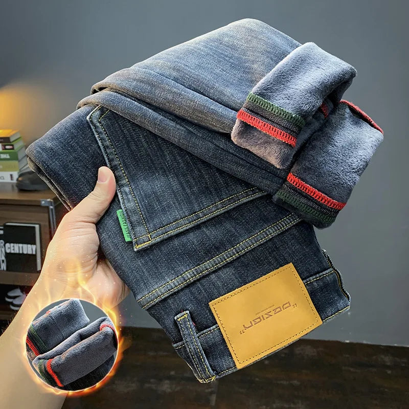 Solid Back Letter Fleece-Lined Straight Jeans