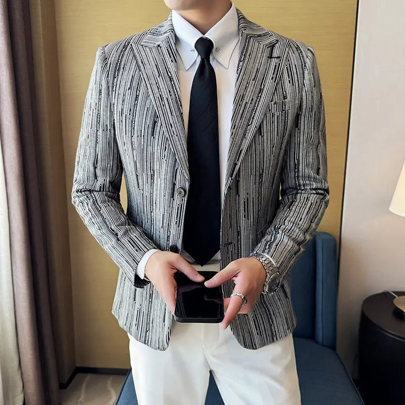 Elegant Slim Fit Line Blazer