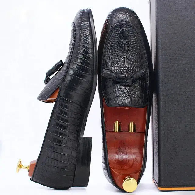 Crocodile Prints Slip-on Tassels Loafers