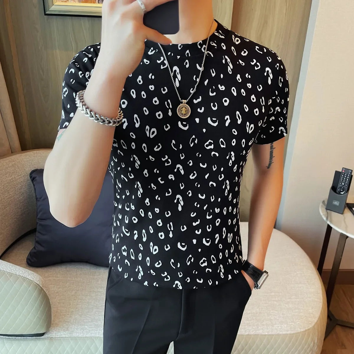 Leopard Flocking O-Neck Men's Tee