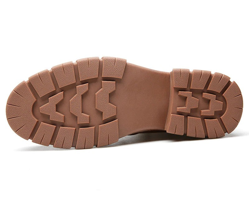 Round Toe Wingtip Winter Style Men Chelsea Boots