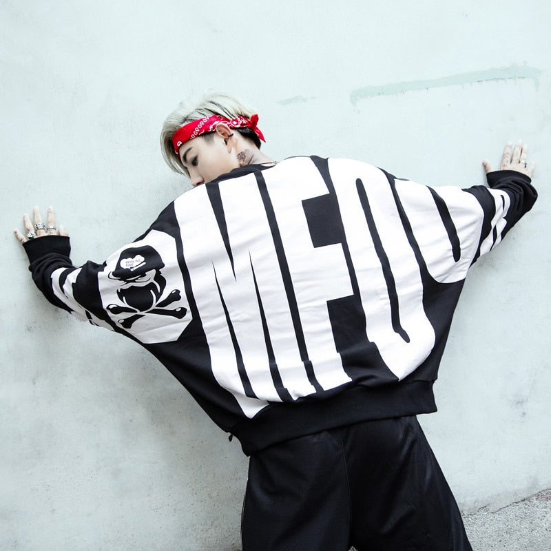 Hip Hop Baggie Style with Big Letter Back Detail Men Sweater