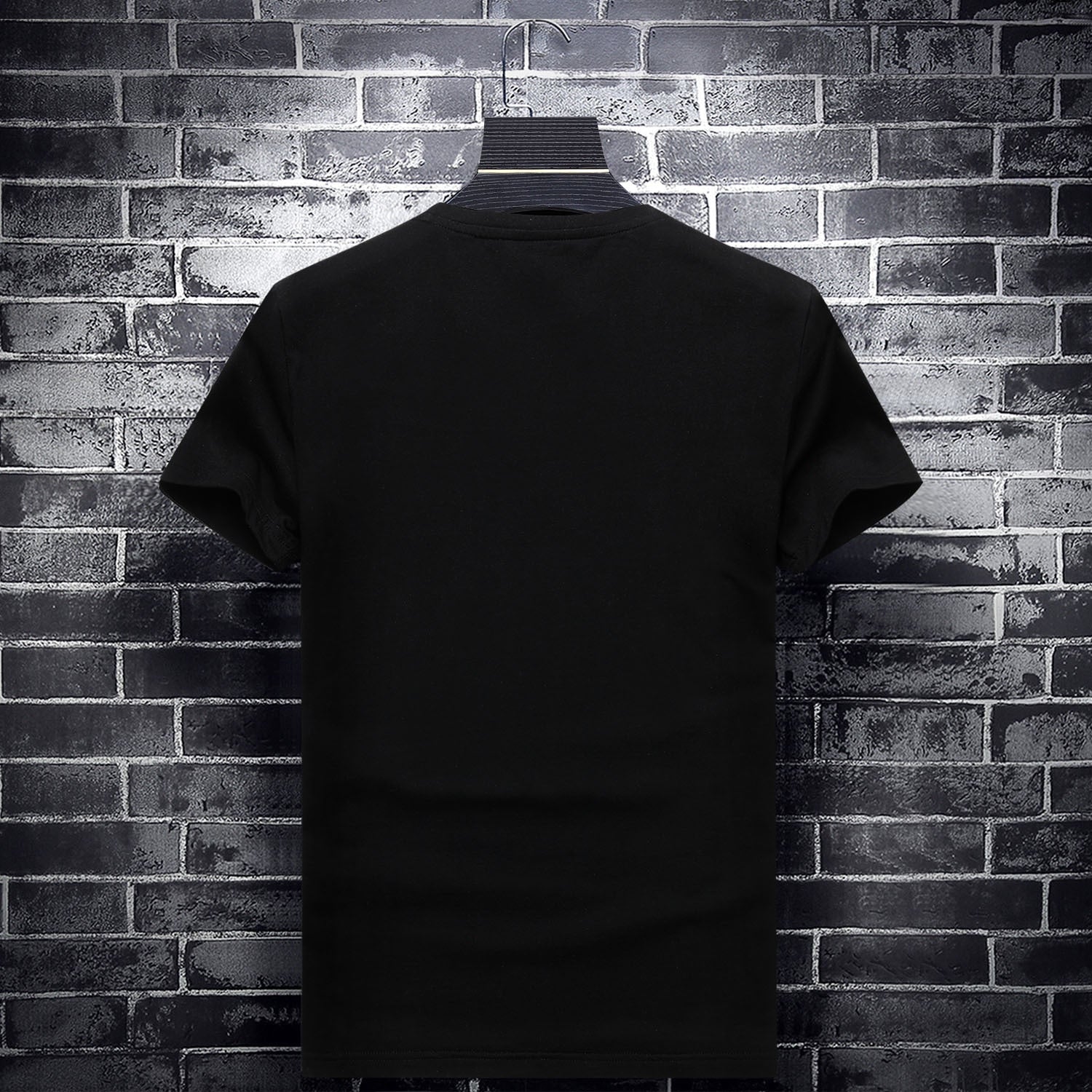 Colorful Rhinestones V Letter Men Slim Fit T-Shirt