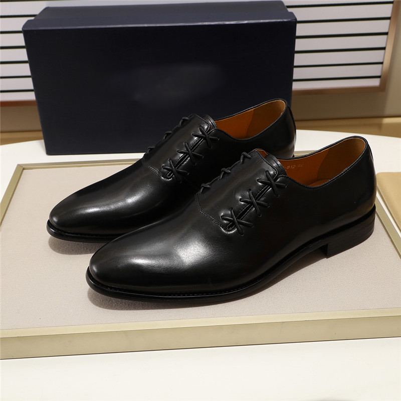 Fashion Plain Toe with Criss Cross Lace Lid Design Men Loafers Shoes