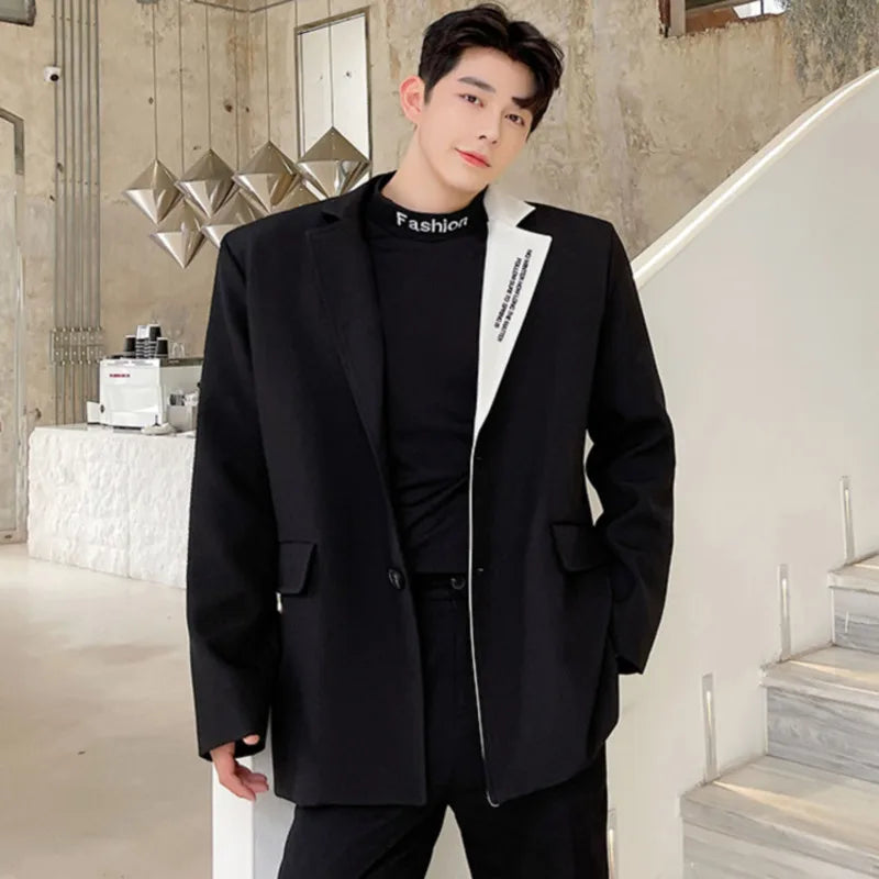 Chic Dissymmetry Lapel Letter Blazer