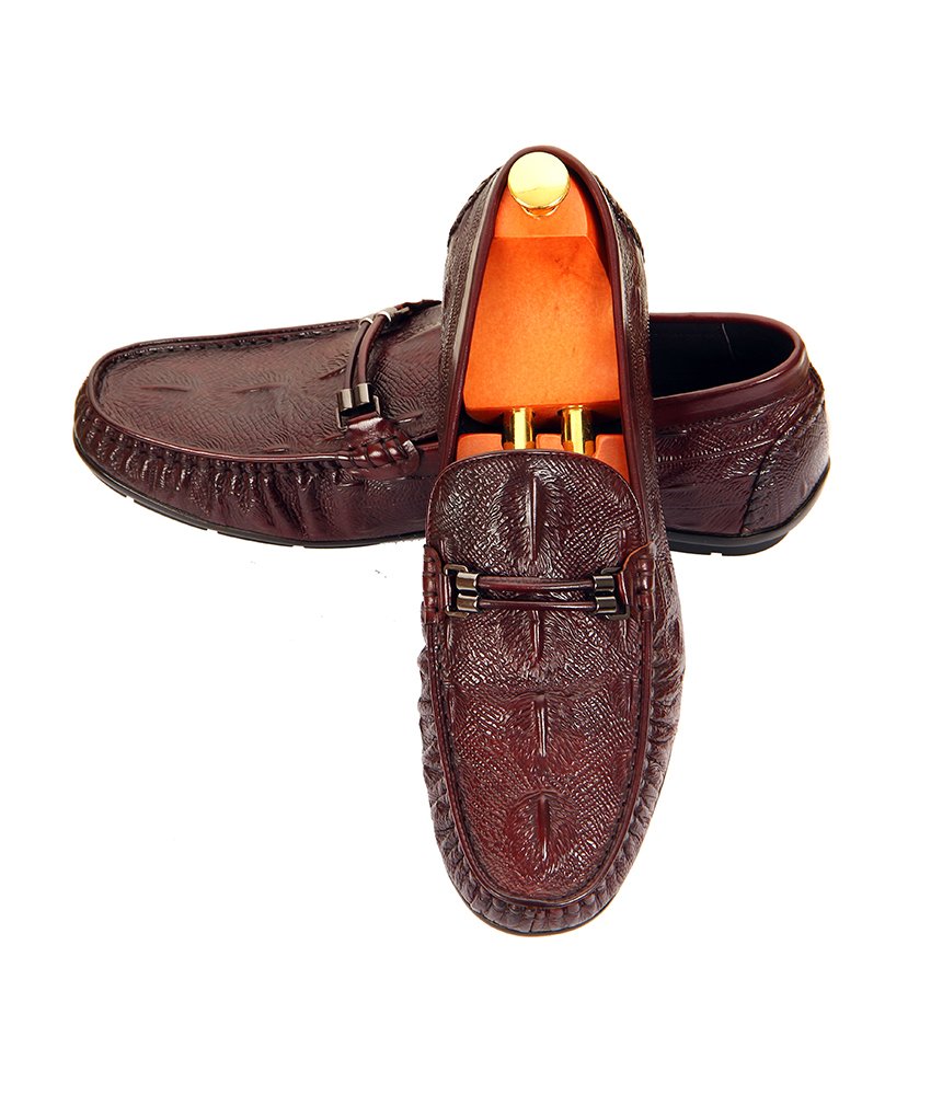 Black Geometric Pattern Slip-On Leather Shoes