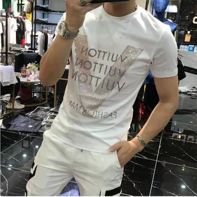 Rhinestones V Letter Mercerized T Shirt