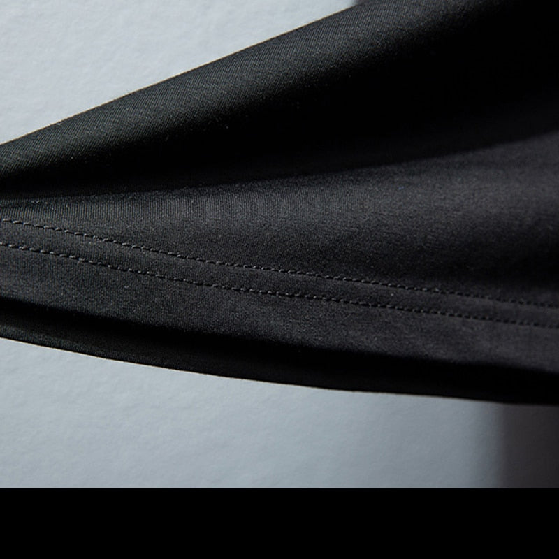 Striped Skulls Rhinestones Decorated T-Shirt