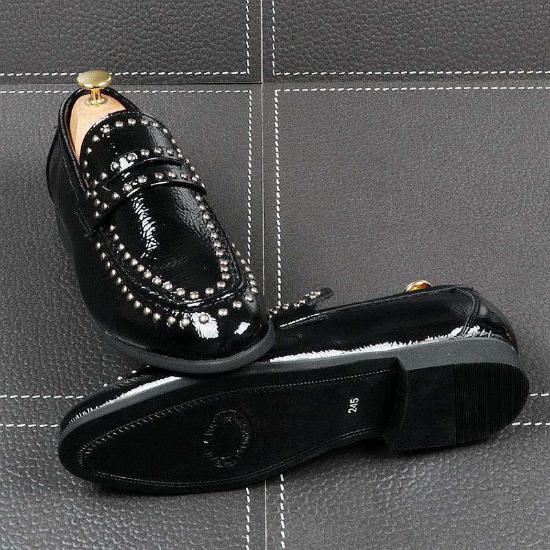 Shine Casual Slip On Pointed Toe with Rivets Men Loafers Shoes