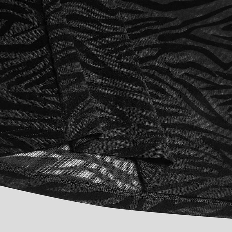 Mono Color Zebra Pattern Turtleneck T-Shirt