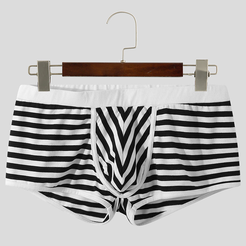 Full Monochrome Stripe Pattern Shorts Set