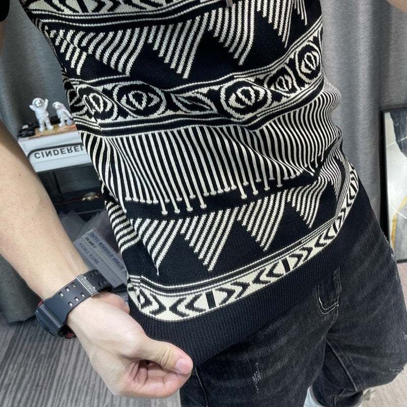 Tribal Pattern Short Sleeves T-Shirt