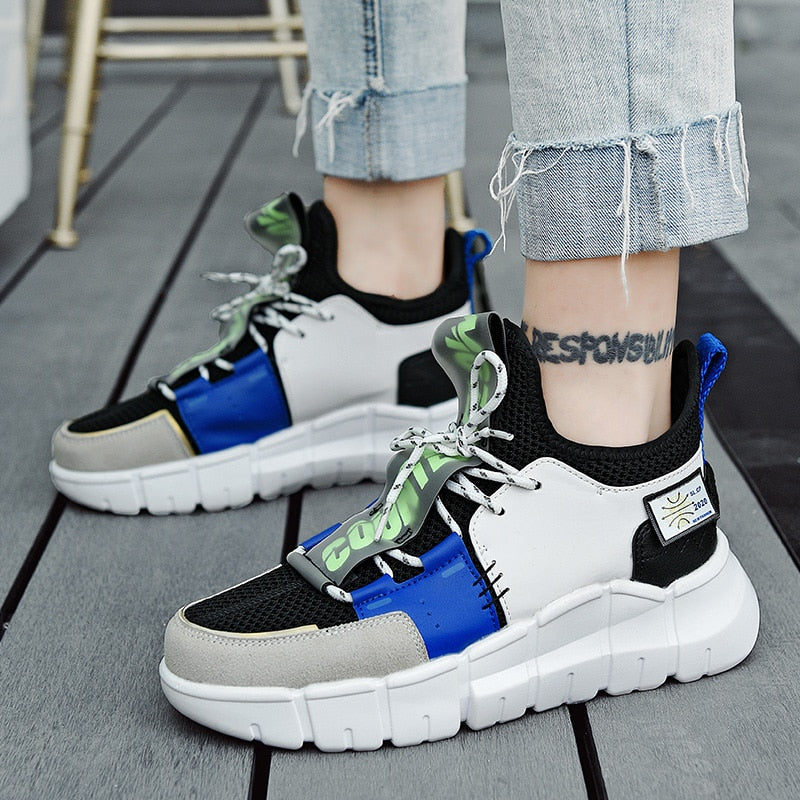 Medium Top Lace Up Casual Sneaker