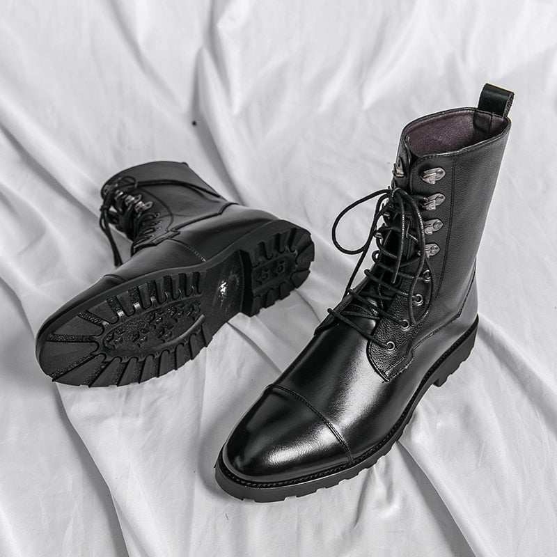 Low Heel Wing Tip Lace Up Boots