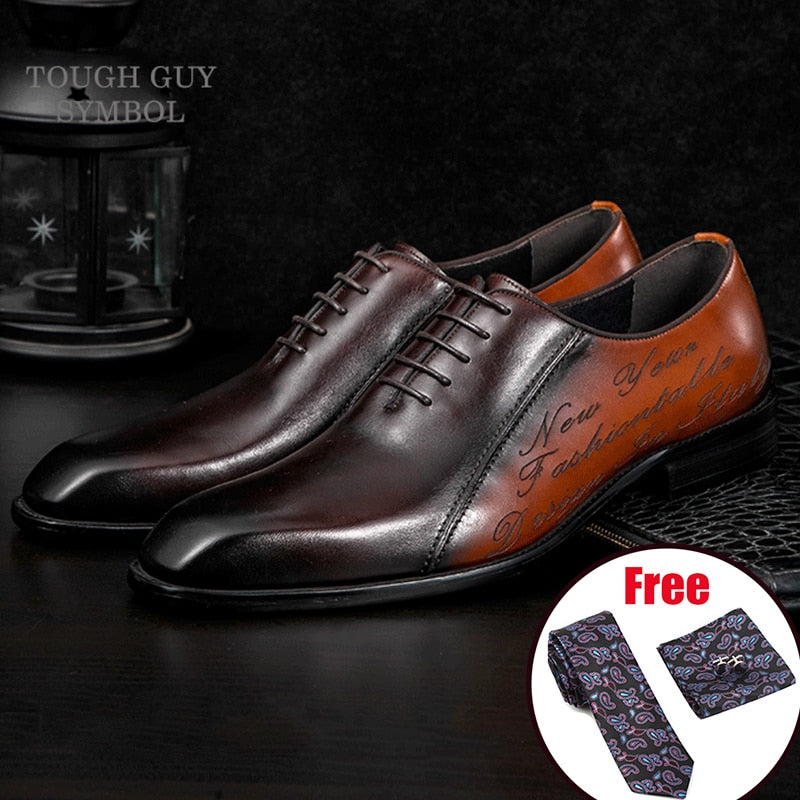 Letters Embossed Two Tone Men Oxford Shoes