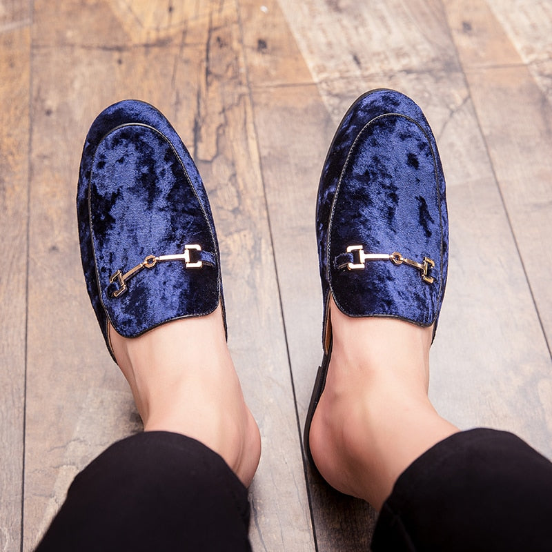 Metal Accent Velvet Men Classic Open Loafers