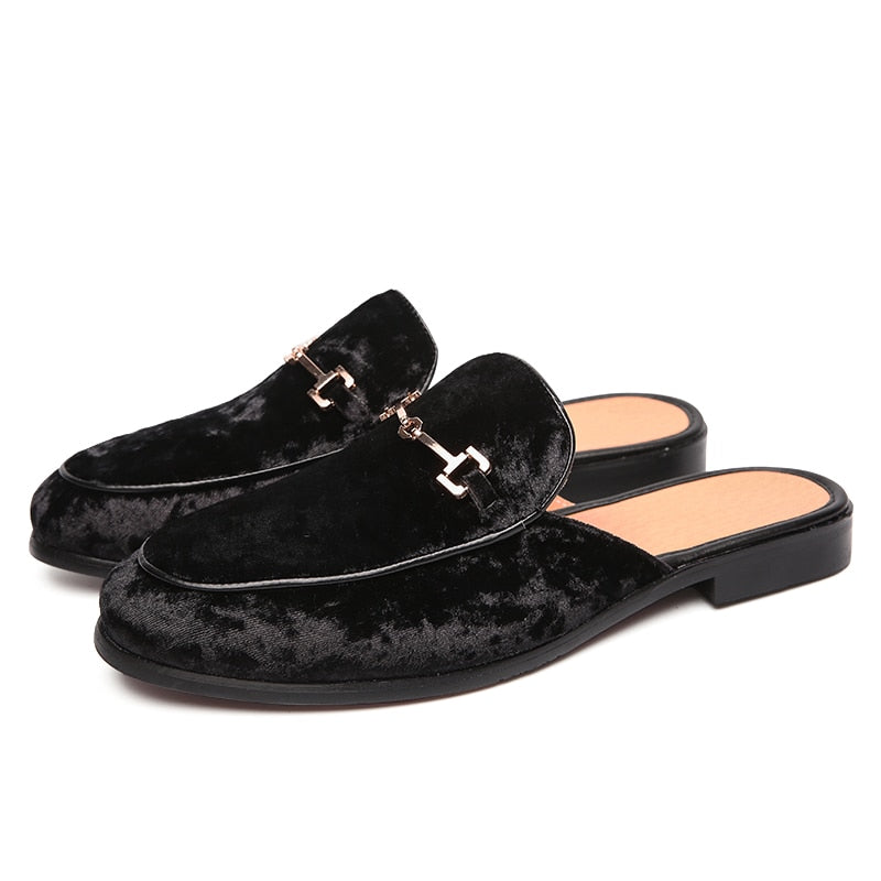 Metal Accent Velvet Men Classic Open Loafers