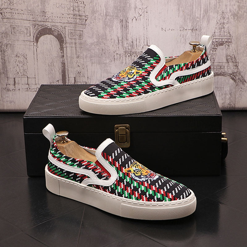 Tiger Embroidery Geometric Pattern Slip-On Sneakers