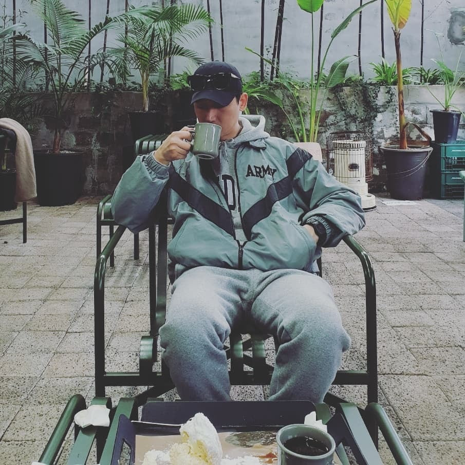 Oversize Cross Line Embroidery Jacket