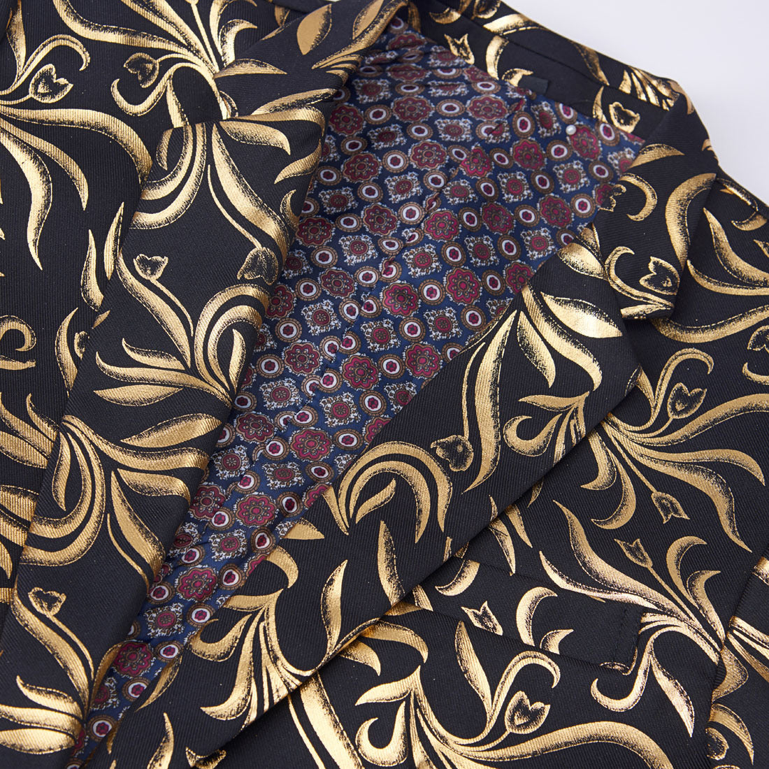 Gold Tide Pattern Men Slim Fit Blazer