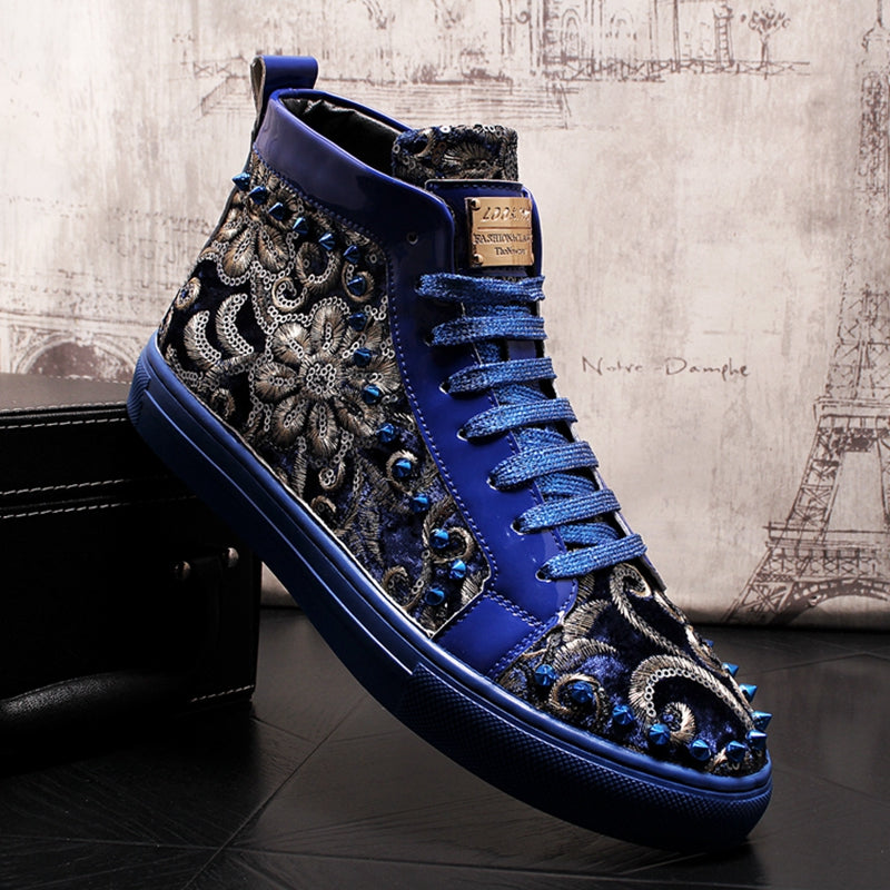 Classic Pattern with Rivets Punk High Top Style Men Sneaker