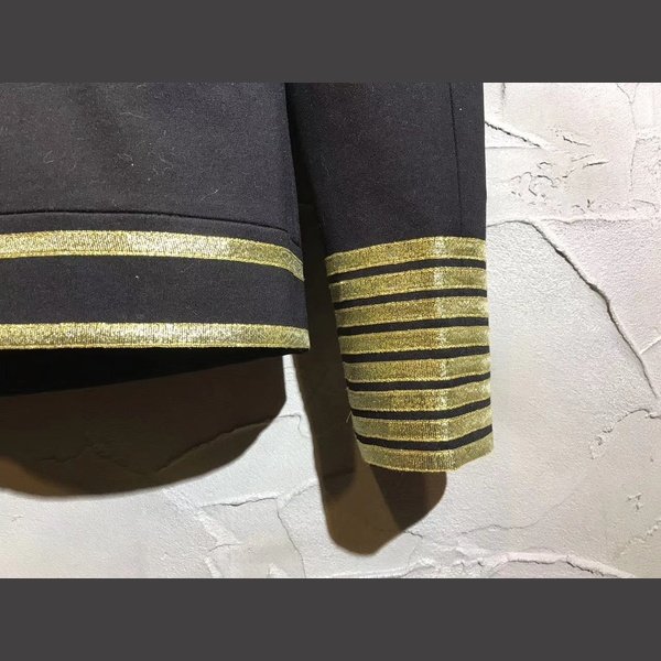 Tide Gold Vertical Stylish Men Blazer