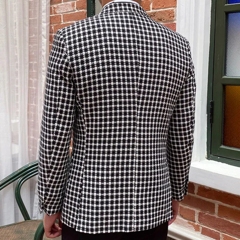 Black & White Houndstooth Pattern Blazer