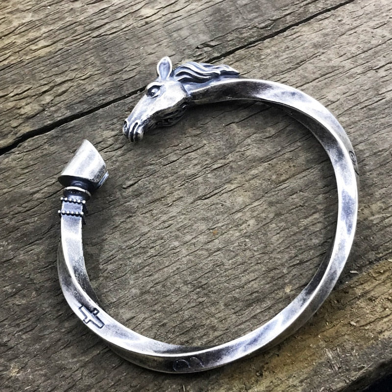 Adjustable Viking Horse Head and Hooves Men Bracelet - FanFreakz