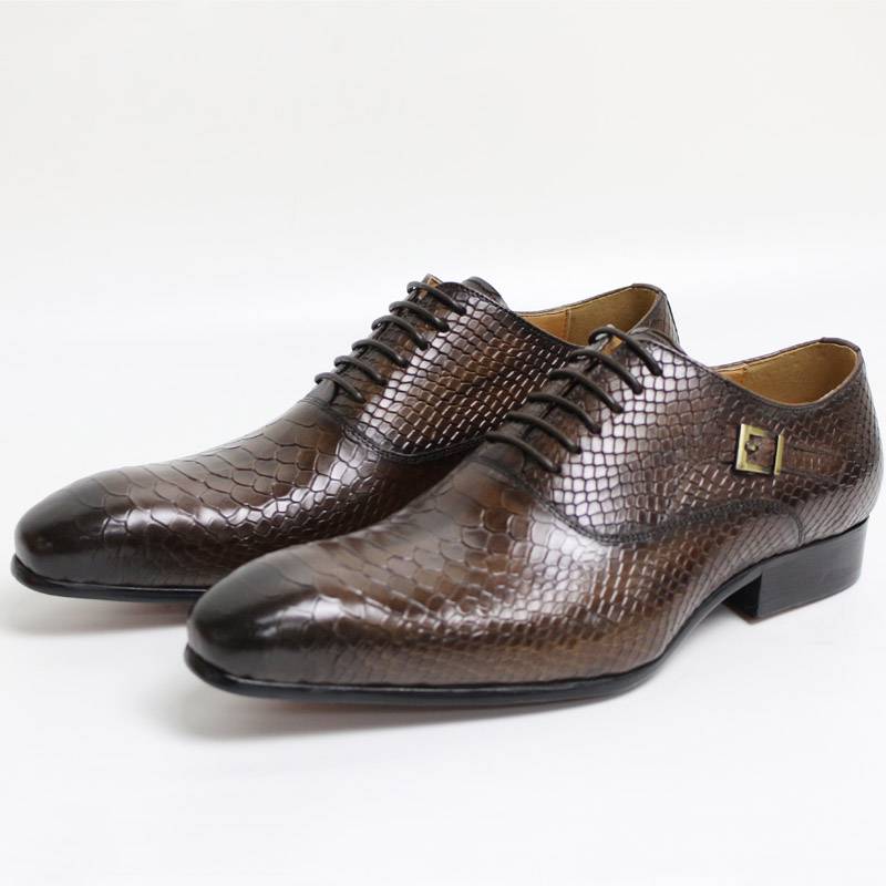 Black Coffee Pointed Toe Snake Skin Pattern Business Style Men Shoes