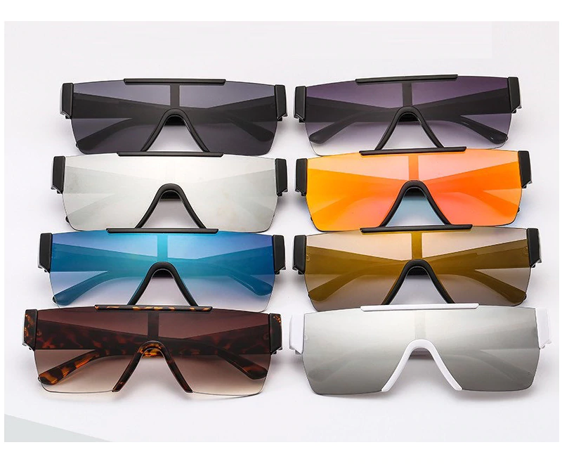 Plastic Frame and Lenses Sport Sunglasses
