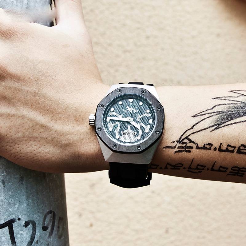 Skull Hole Sport Clock Casual Style Men Watch