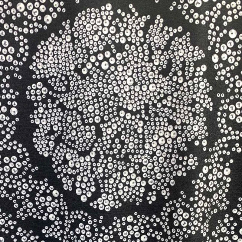 Geometric Dots Printed O-Neck T-Shirt