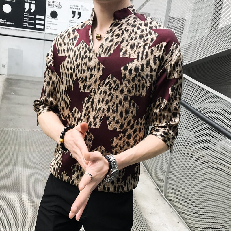 Stars Print Medium Sleeved Loose Fitting Pullover Style Men Shirts