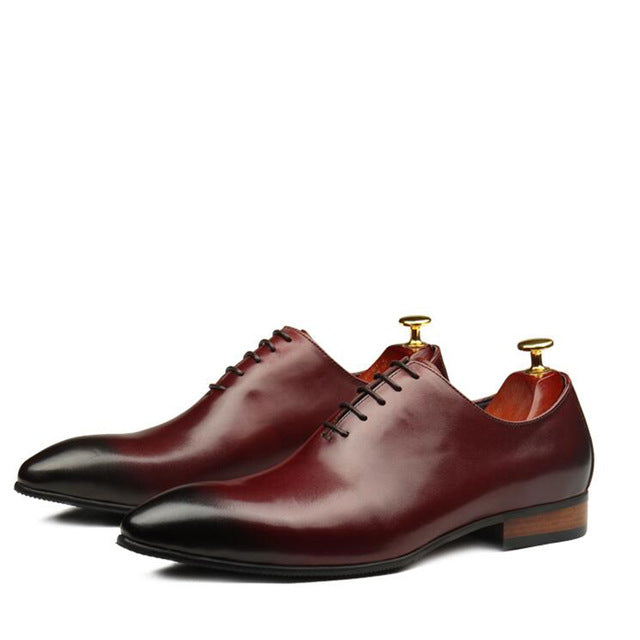 Pointed Toe Carved Perforated Men Leather Oxford Shoes