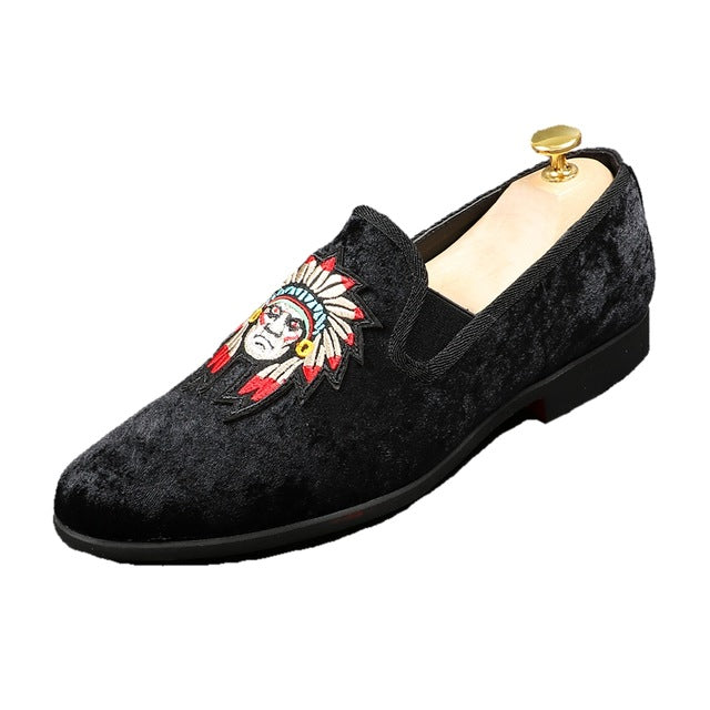 Indian Head Embroidery Men Velvet Loafers Shoes