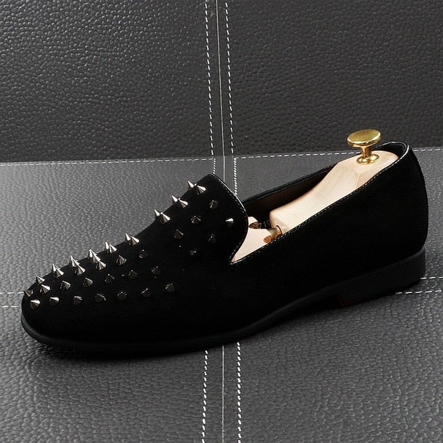 Solid Black Rivets Punk Style Men Loafers Shoes