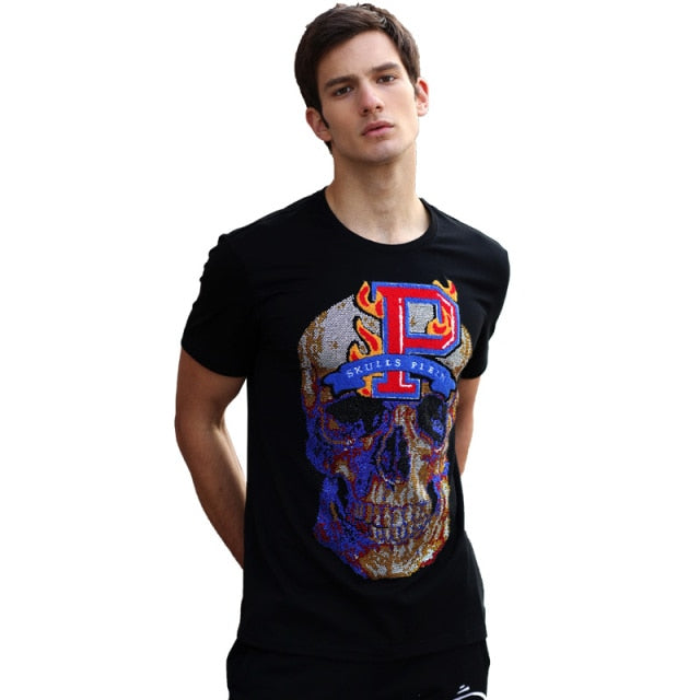 Rhinestones Skull Sillhouette Decorated T-Shirt